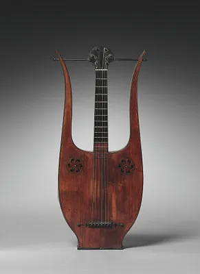 Lyre Guitar or Lirachitara
