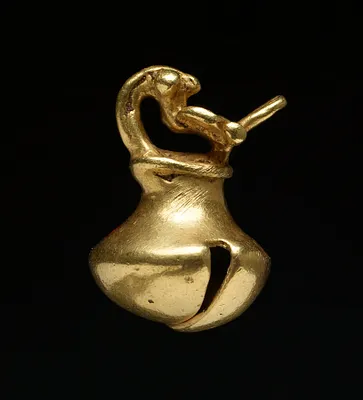 Bell Pendant of a Parrot