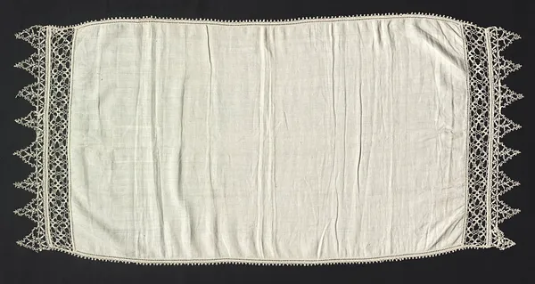 Lace Cloth