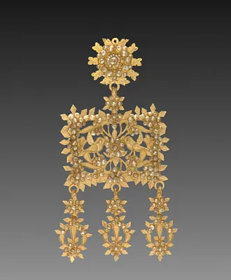 Earring