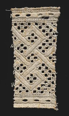 Lace fragment