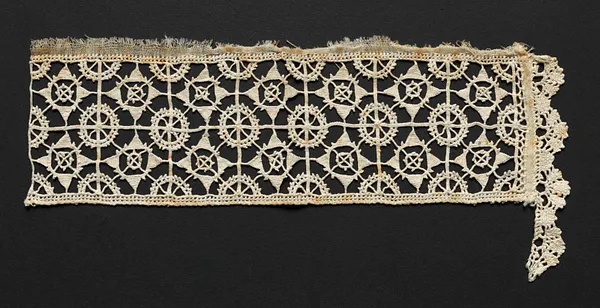 Lace Fragment
