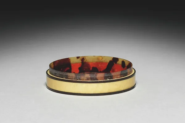 Snuff Box
