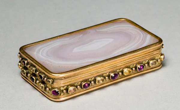 Snuff Box