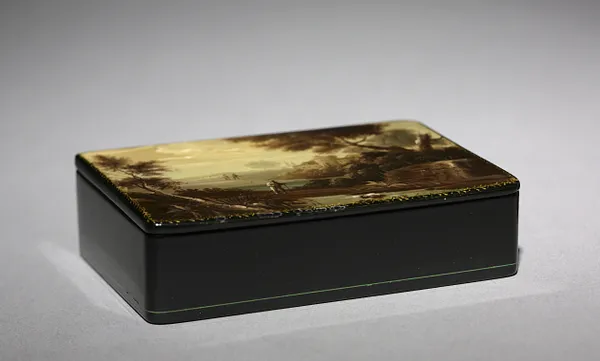 Snuff Box