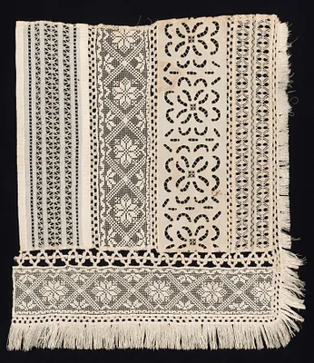 Corner Fragment with a Variety of Patterns