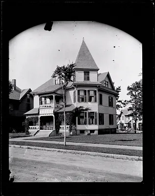 Three-story house with tower