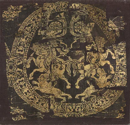 Roundel with Amazons, from a tunic