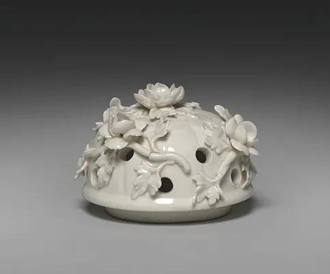 Cover for a Potpourri Vase
