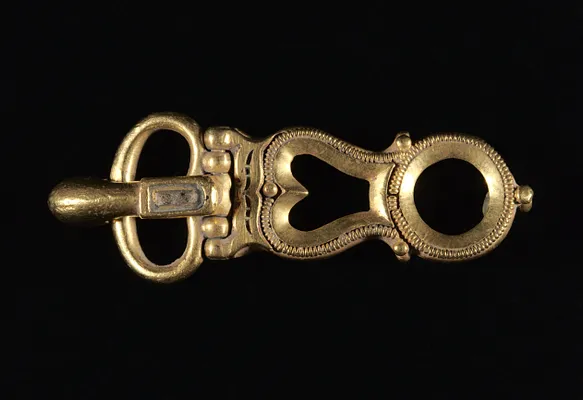 Buckle