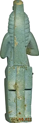 Isis Nursing Horus