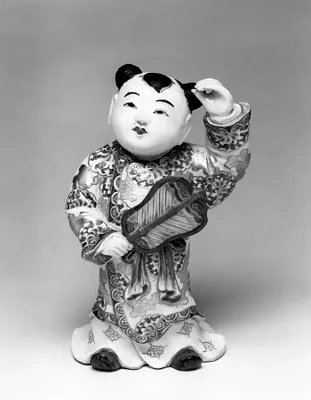 Figurine (""okimono"") of a Happy Chinese Boy