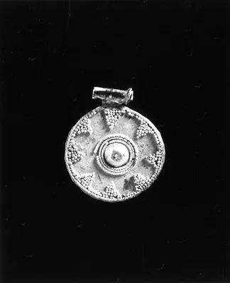 Circular Pendant