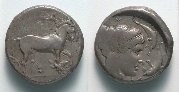 Tetradrachm: Quadriga (obverse); Head of Arethousa (reverse)