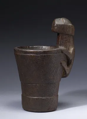 Drinking vessel (""Kero"") with Jaguar Handle