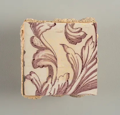 Tile wall facing