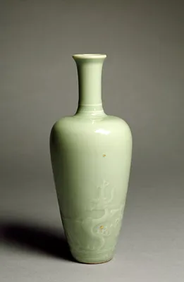 Dragon Desk Vase with Celadon Glaze