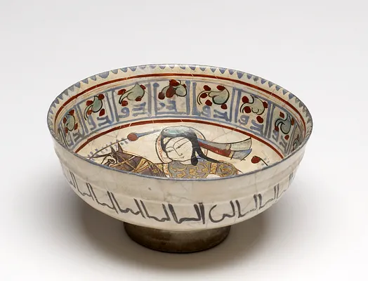 Bowl with Horseman