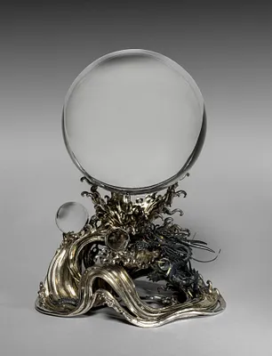 Tide-Changing Jewel with Dragon