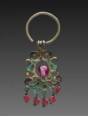 Earring