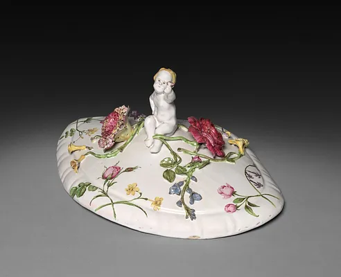 Cover for a Tureen