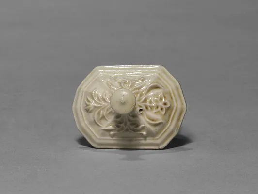 Teapot (lid)