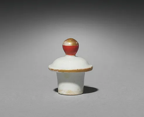 Sake Bottle with Three Figures (lid)
