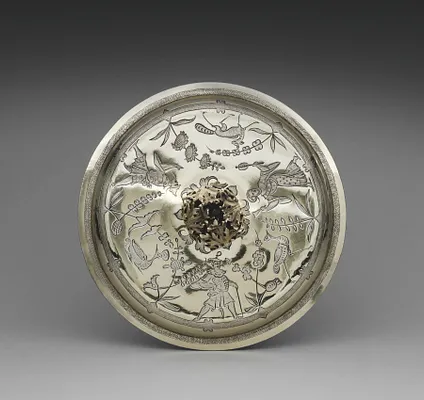 Cover for a Two-Handled Cup