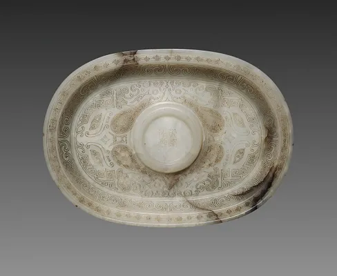 Oval Cup Stand with Animal Masks
