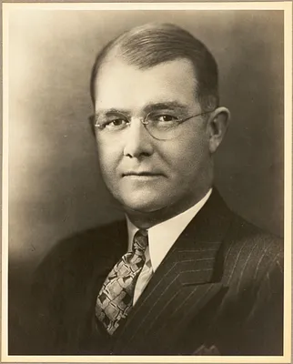 Stanley Heald, general manager 1932