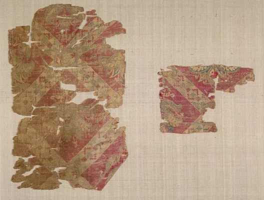 Silk Fragments with Palmette Blossoms