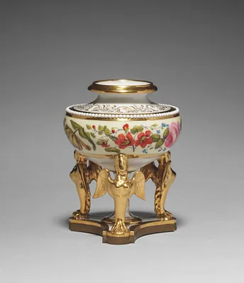 Urn