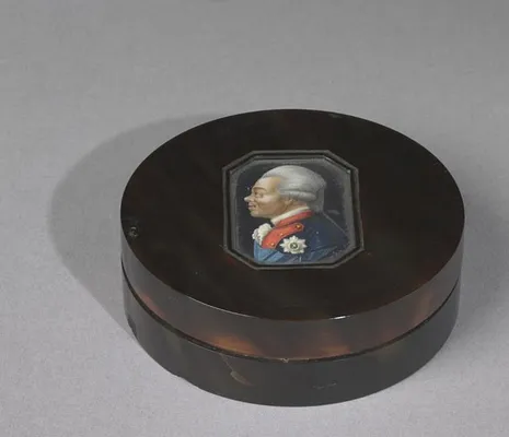 Snuff Box
