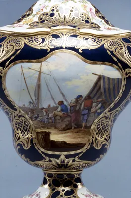 Potpourri Vase (Vase potpourri Hébert)