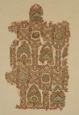 Fragment with arcade and palmettes