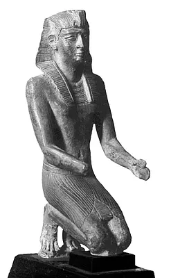 Kneeling King