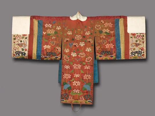 Bridal Robe (Hwarot)