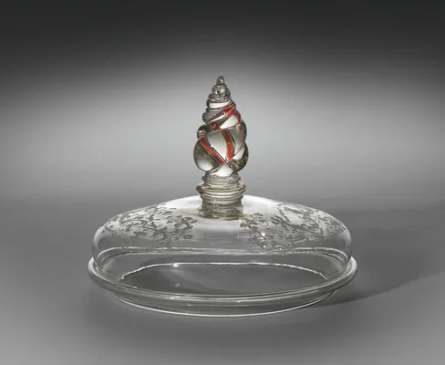 Cover for a Standing Cup
