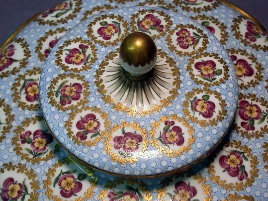 Vase with Cover