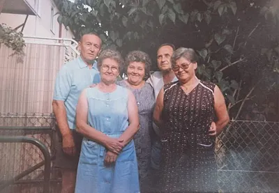Testvérek