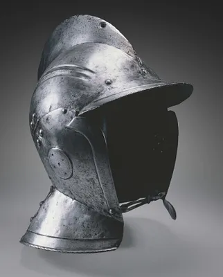 Burgonet with Hinged Cheek Pieces