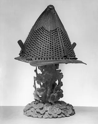 Helmet (""Kabuto"")