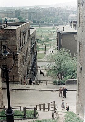 Korlát utca, Budapest, 1957