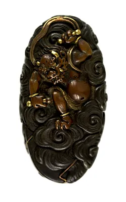 Kashira with Raijin, God of Thunder