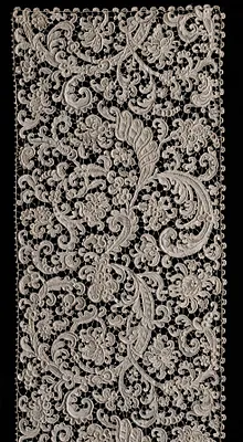 Lace Flounce