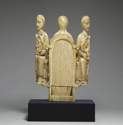 Opening Madonna Triptych