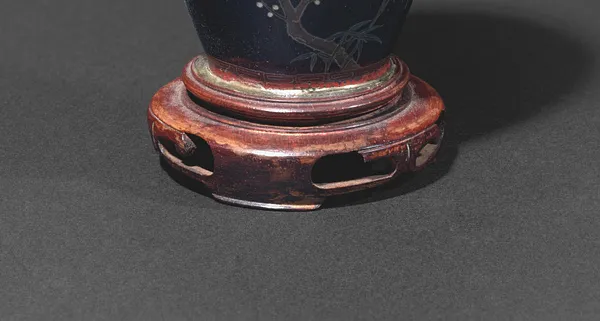 Vase (base)