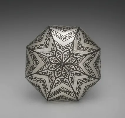 Lid for a Bidri Pandan with Chevrons