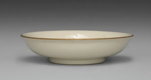 Small Dish from Dining Set with Plum Blossoms and Cracked-Ice