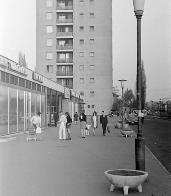 Urban Street Scene on Üllői út, Budapest